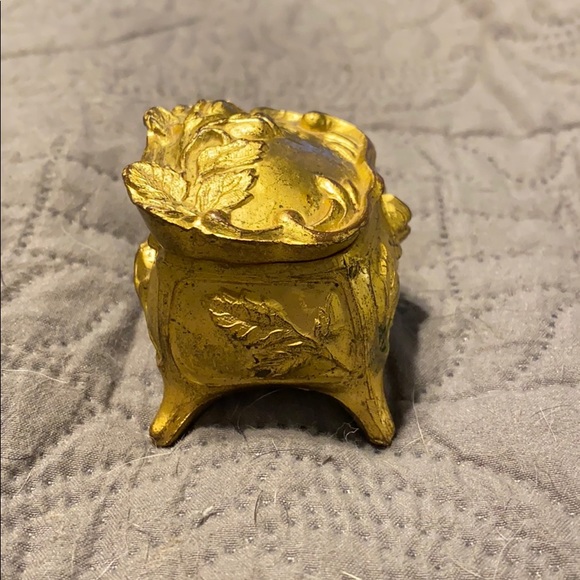 Mini Jewelry Casket - Picture 4 of 6